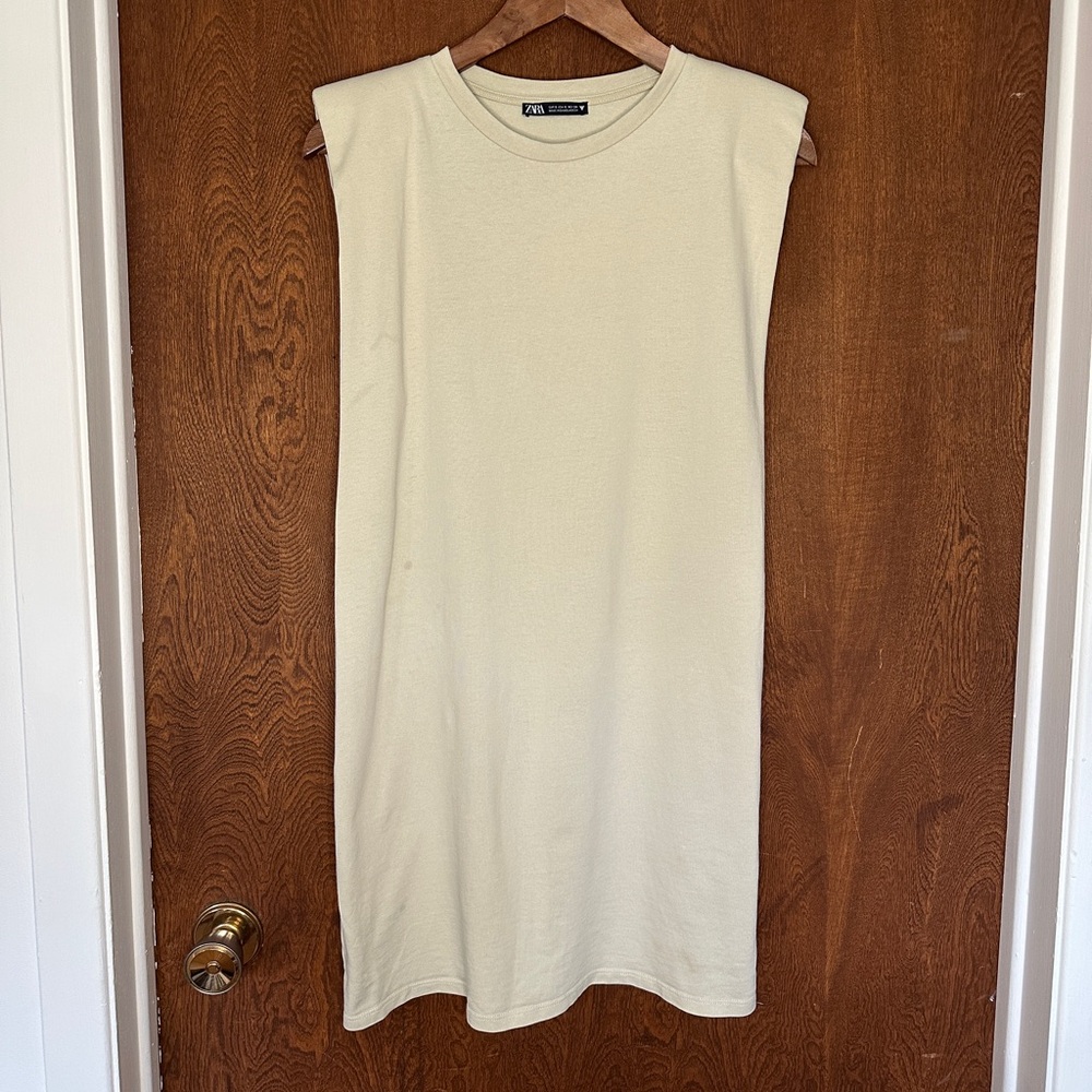 Zara shoulder pads t-shirt dress